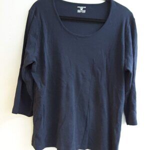 Navy Blue 3/4 sleeve shirt